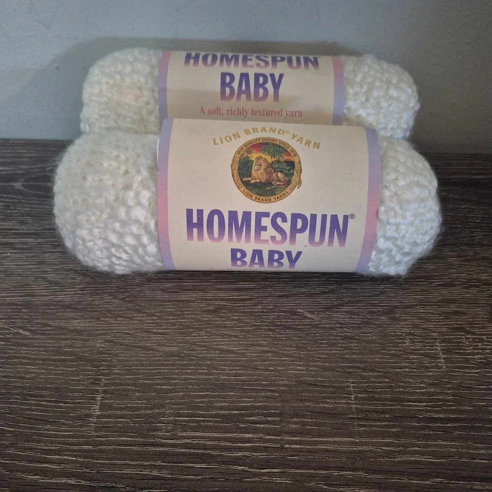 2 Skeins Lion Brand Baby HOMESPUN 100 Snow White Yarn Knit Crochet Craft USA